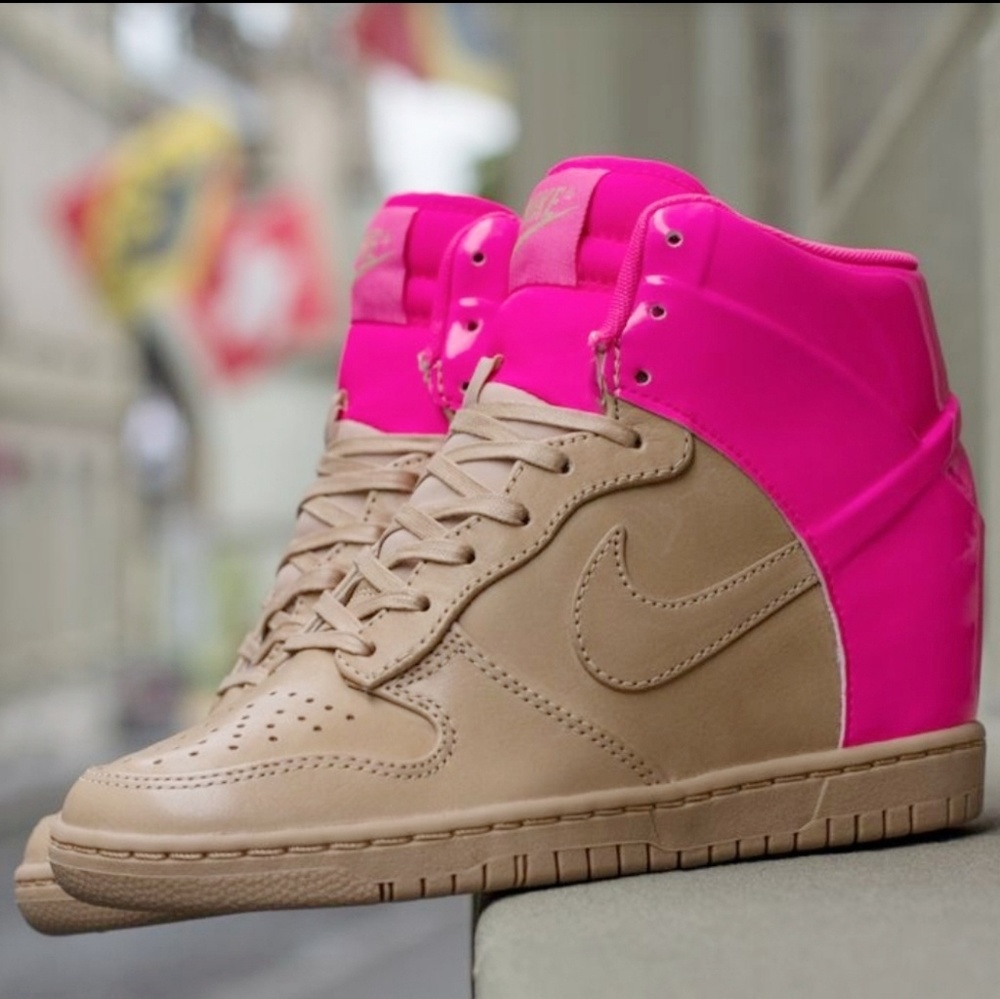 Limited Edition Nike Dunk Sky Hi Wedge Sneaker